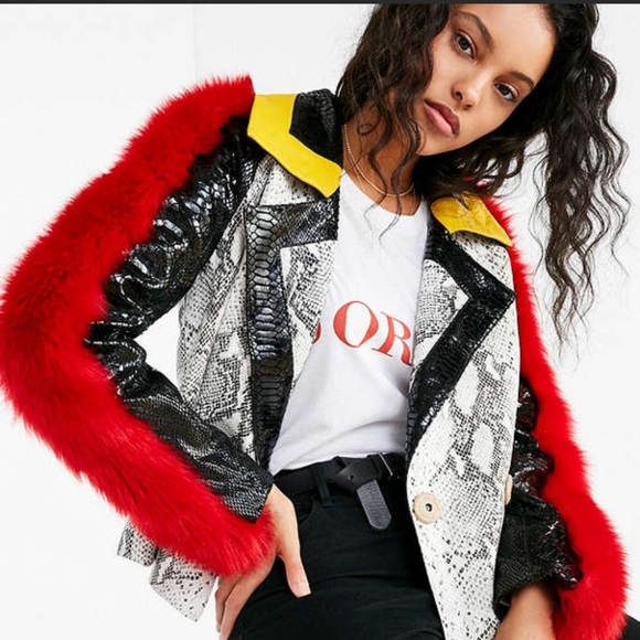 KIM SHUI X URBAN OUTFITTERS LEATHER JACKET Z52-6